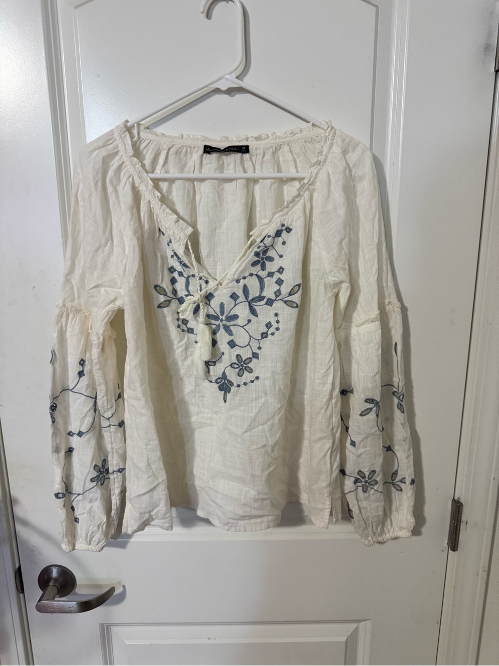 Abercrombie & Fitch Cream Peasant Top with Blue Floral Embroidery